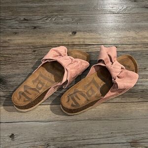 Mad Love Pink Bow Sandals
